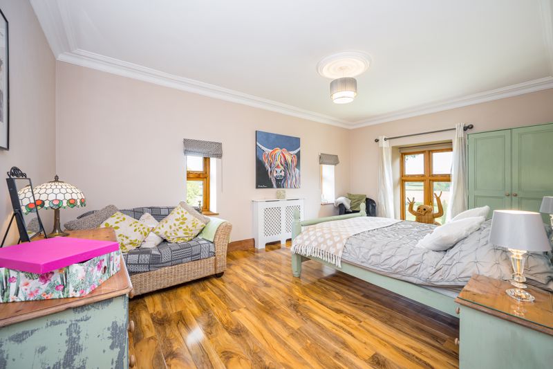 Bedroom- click for photo gallery